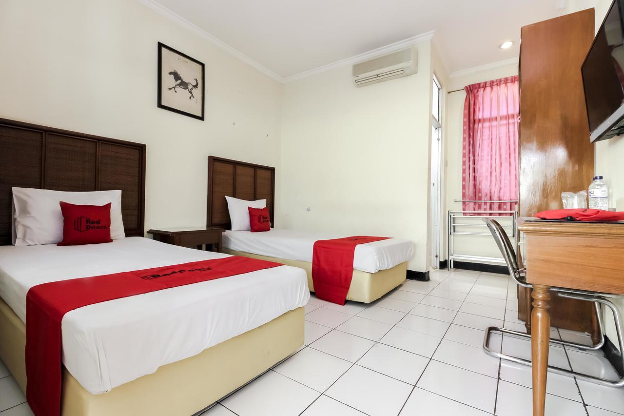 Reddoorz Plus Near Grage City Mall Cirebon Luaran gambar